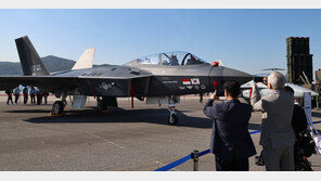 KF-21 첫 생산량 ‘반토막’?… 전력화 지연·가격 경쟁력 약화 우려