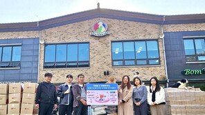 현대홈쇼핑, 유기동물 사료 전달식 개최… 누적 기부 28톤 넘어서