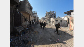 이스라엘군, 지상전 영상 공개…“가자 깊숙한 곳서 치열한 전투”