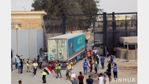 가자·이집트 통행 내일 열린다…부상자 80여명 이송