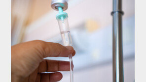 독감 치료 주사 맞고 7층서 뛰어내린 고교생, 왜?…법원 “병원 5억 배상”