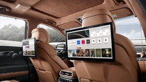 폰의 유튜브 車에서 이어 본다… LG, 웹OS 적용 