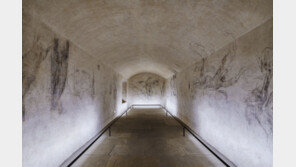 미켈란젤로 ‘비밀의 방’ 500년만에 첫 일반공개 