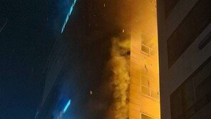 한밤 의정부 10층 요양병원 화재…환자 등 100여명 긴급대피