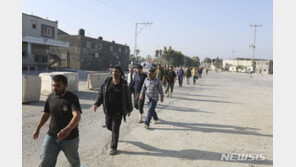 이스라엘, 가자 일용직 수만 명 모두 가자로 돌려보내