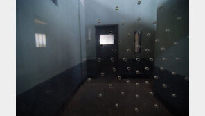 “너무 좁아서 고통” 교도소 재소자 50명, 국가 상대 소송 승소