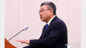 ‘표적감사 의혹’ 직원들 무더기 입건…유병호 소환은 또 불발