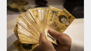 노점상에 5만원권 위조지폐, 4만2000원 거슬러간 40대녀