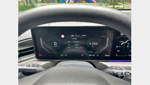 [시승기] 국산 첫 대형 전기 SUV ‘기아 EV9’…돋보이는 날렵함·아쉬운 가격