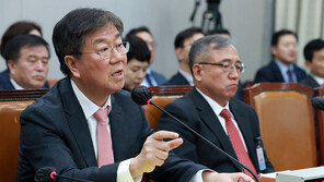 김대기, 文정부 ‘통계조작’에 “민간선 분식회계로 큰 처벌받는 사안”