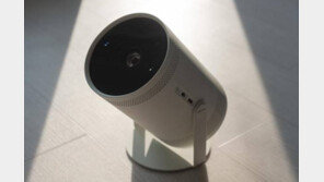 [리뷰] 활용도, 상품성 개선에 초점 맞춘 삼성 '더 프리스타일 2' 프로젝터