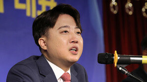이준석 “신당 만들면 기성정당 아성 깰 것…영남·광주 출마 고려”