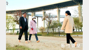 “오늘도 고생한 내 발, 바람 좀 쐬렴”