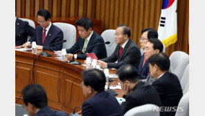 국민의힘 “민주, 이동관 탄핵안 철회해도 법적으로 무효”