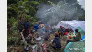 정부, ‘강진 피해’ 네팔에 30만 달러 인도적 지원