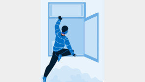 모르는 여성의 원룸 창문 열고 들어가 립밤 훔친 20대남