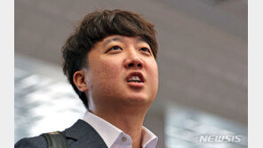 이준석 “인요한, 인적 쇄신 못할 것…친윤 핵심 청산 안 된다”