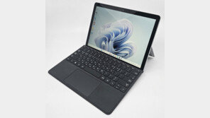 [리뷰] 현장 비즈니스 특화 초소형 노트북+태블릿, MS 서피스 고 4