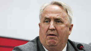 인요한, 험지 출마 무반응 중진·친윤에 “‘후퇴 안해…소신껏 할 것”