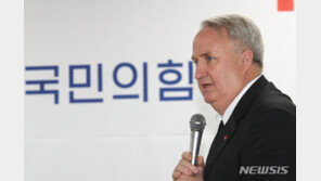 與 혁신위, ‘불출마 리스트’에 “존재하지 않고 논의도 없어”