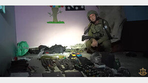 바이든 “병원 보호 받아야” vs 이스라엘 “병원, 하마스 지휘소로 사용”