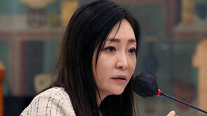 두살 어린 野유정주까지…한동훈 향해 “정치 후지게 만드는 너”