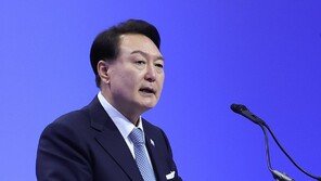 尹 “APEC, 교역-디지털-미래세대 연결 강화해야…공급망 회복 최우선”