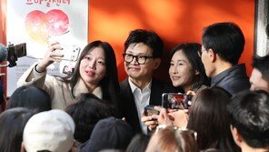 대구 간 한동훈 “대구 시민 깊이 존경… 총선은 국민 삶에 중요”