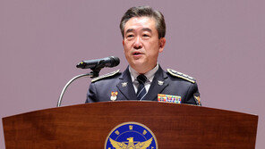 윤희근 경찰청장 “임기 완수할 것” 출마설 일축