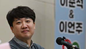 이준석 “한동훈, 윤석열과 차별화해야…‘황태자’ 이미지로 선거 어려워”