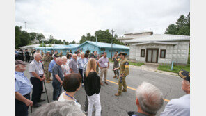 ‘주한미군 월북으로 중단’ 판문점 견학, 4달 만에 부분 재개