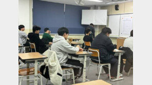 수능서 ‘부정행위’ 적발하자 감독관 학교 찾아가 난동 부린 학부모