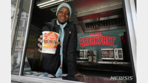 英가디언 “생활고에 전세계 중산층 라면 수요↑”