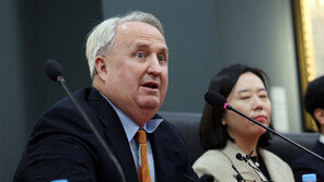 인요한, 카이스트 찾아 “과학자 비례대표 필요”…‘5호 안건’ 시사