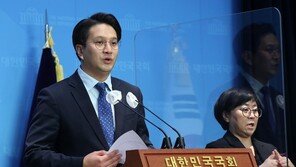 민주당 내부서 이상민에 일침…“굳혔다면 조용히 떠나야”