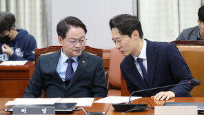 “국민은 산식 알 필요없다” 발언 논란 허영, 정개특위 위원 사퇴
