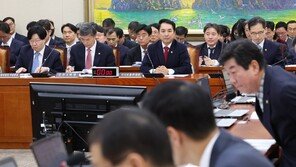 민주당, 순직 군경 자녀 지원예산 6억 전액 삭감