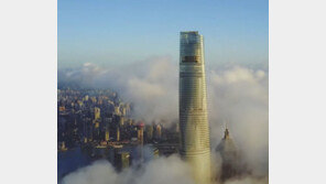 세계 초고층빌딩 톱50 절반이 중국…韓 롯데월드타워 6위