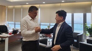 中 취업한 전 한국GM 사장 “여긴 노사 문제 없어…한국, 고용규제 해소를”