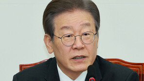 이재명, 비명계 반발에도 “대의원-권리당원 비중 1대1로 가야”