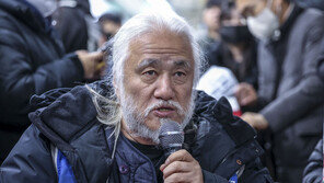 ‘혜화역 퇴거불응’ 박경석, 검찰 구속영장 반려로 석방