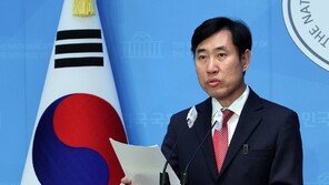 하태경 “종로 출마” 험지 출마 호응…당내 “野지역구 도전해야” 비판도