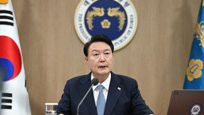 尹대통령 “원 팀 코리아 종료 휘슬 울릴 때까지 부지런히 뛸 것”