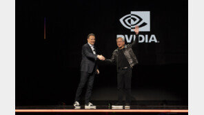 AWS, 생성형 AI 베드록·새 AI 반도체로 '초가속'한다 [AWS 리인벤트 2023]