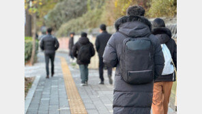 “어제보다 더 추워요” 도로 곳곳 빙판길…출근길 최저 -7도