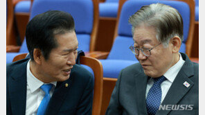 정청래 “‘尹정부, ‘서울의 봄’ 봐라” 장예찬 “‘아수라’부터”