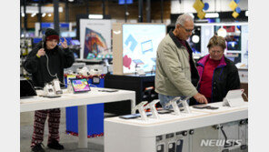 美 3분기 경제성장률 4.9%서 5.2%로 상향…성장세 지속