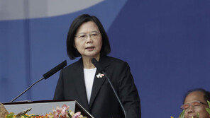 차이잉원 “中, 국내 현안 신경…현재로선 대만 침공 가능성 낮아”