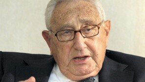 ‘탈냉전 주역’ 키신저 전 美국무 별세…‘죽의 장막’ 열고 ‘데탕트’ 이끌어