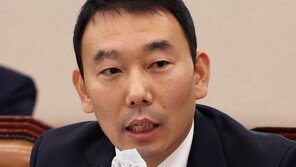 민주 김용민 ‘김건희 명품백 의혹’ “대통령실 입장 밝혀라”